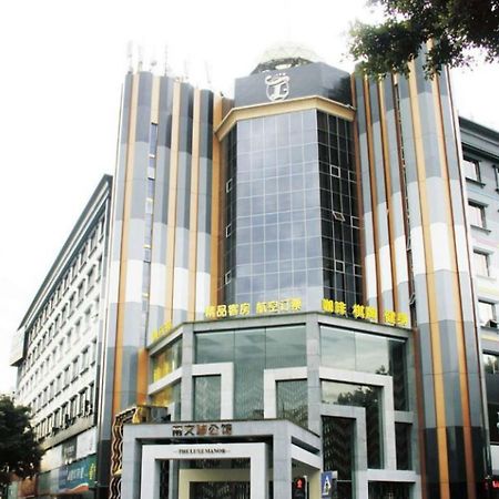 Отель Shenzhen Baoan Luxe Manor Экстерьер фото